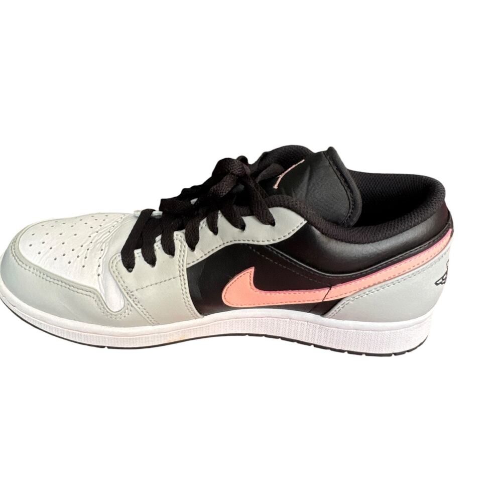Nike Air Jordan 1 Low Grey Fog Bleached Coral Sneakers Men’s Size 10 553558-062 - Picture 8 of 9